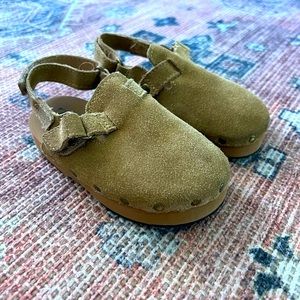 Zara slip on moccasins, only worn a few times, toddler size 8